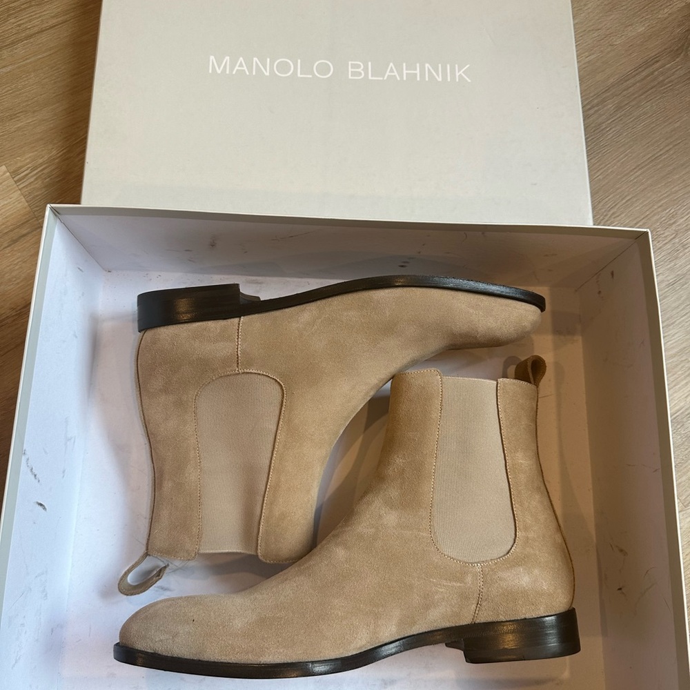 Manolo Blahnik Delsa Ankle Boots